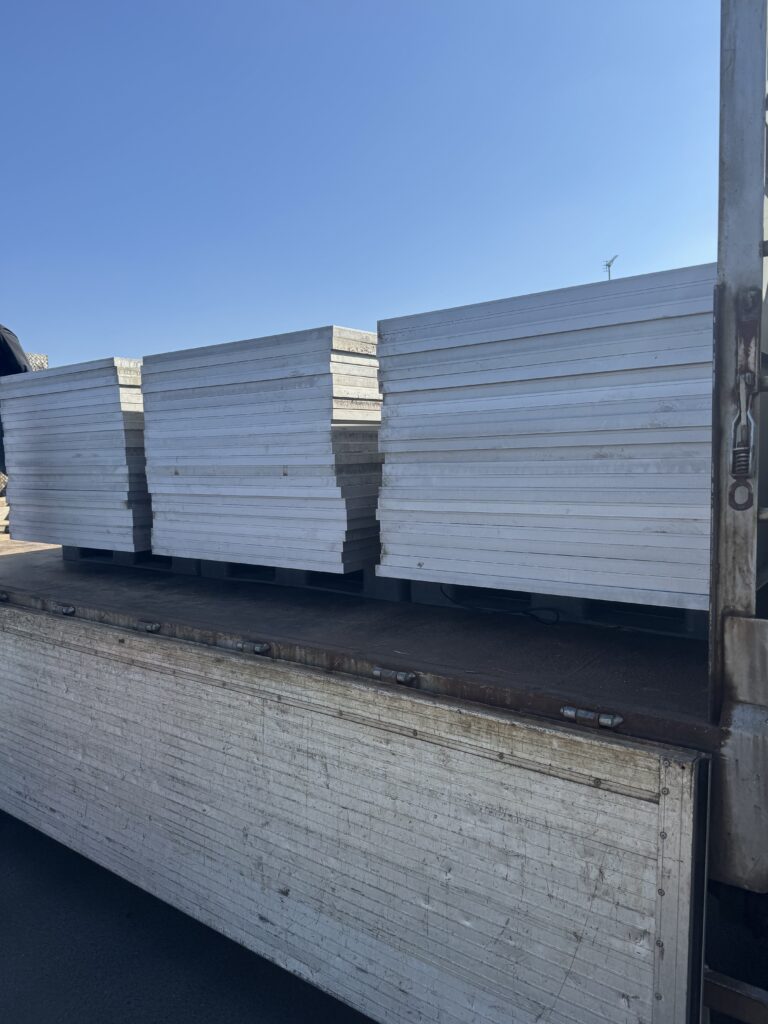 太陽光パネル処分運搬積込